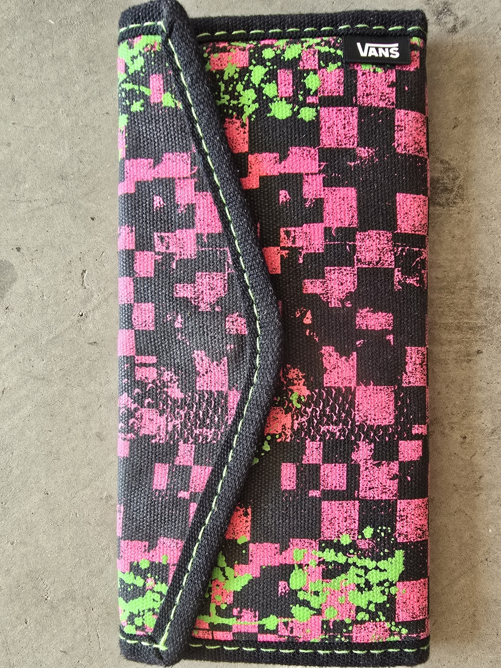 Vans Canvas Wallet with Pink & Black Checker Print